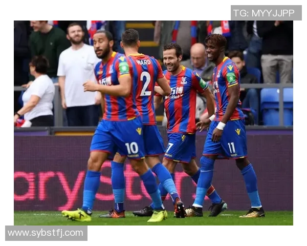 尤文图斯对阵瓦伦西亚比赛裁判表现引发热议球迷和专家各抒己见